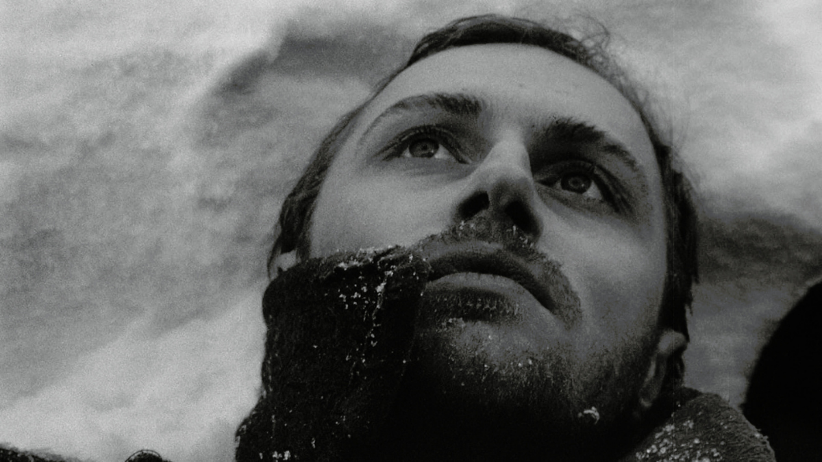 Fotograma de "The Ascent" (1976)