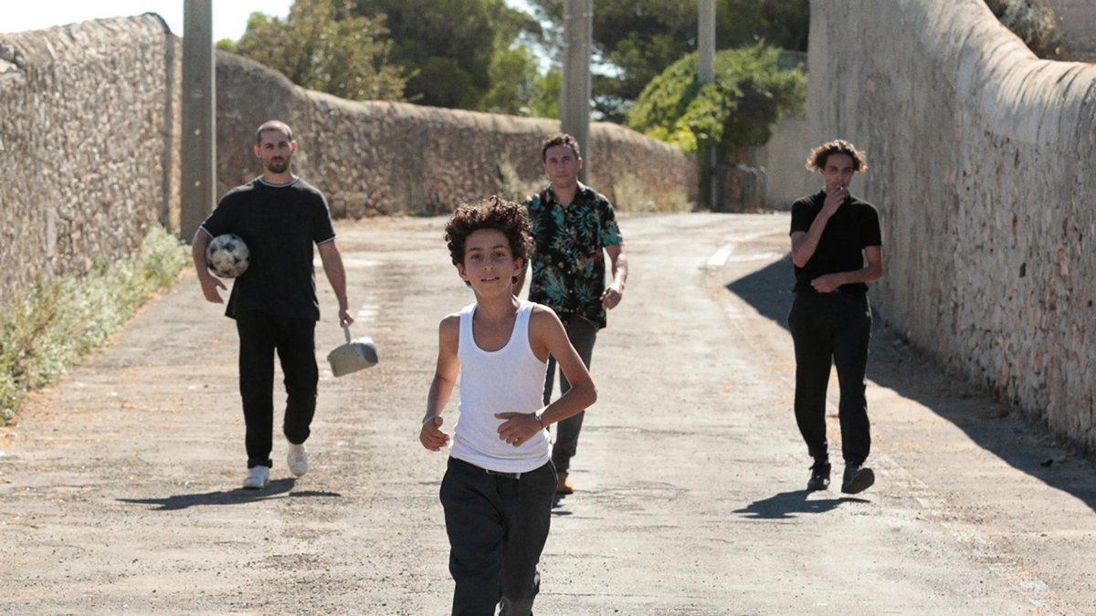 Fotograma de la película «La Traviata, mis hermanos y yo» de Yohan Manca.